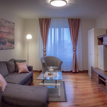 Feel Belgrade Apartments Esterno foto